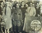 Foto de Getlio Vargas no palcio do Catete em 1930, logo aps a revoluo em que o manteria por 15 anos no poder sem ter sido eleito uma nica vez. <br/> <br/> Palavras-chave:Getlio Vargas, revoluo de 1930, estado novo, poder, poltica, ideologia.