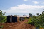 Barraca no acampamento  Detalhe de acampamento do MST s margens de grandes latifndios de soja - 2008, na luta por assentamentos, reforma agrria e transformaes sociais.  H 25 anos atrs, em Cascavel (PR), surgiu o MST unindo posseiros, atingidos por barragens, migrantes, meeiros, parceiros e pequenos agricultores. Desde sua fundao, o Movimento Sem Terra se organiza em torno de trs objetivos principais: Lutar pela terra; Lutar por Reforma Agrria; Lutar por uma sociedade mais justa e fraterna. <br/> <br/> Palavras-chave: Movimentos sociais, MST, acampamento, assentamento, direito, reforma agrria, trabalhadores rurais, camponeses, democracia, funo social da terra, cidadania, movimentos agrrios no Brasil.