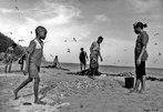 Crianças de famílias de pescadores em Tobago. <br/> <br/> Palavras-chave:trabalho, produção, classes sociais, subdesenvolvimento.